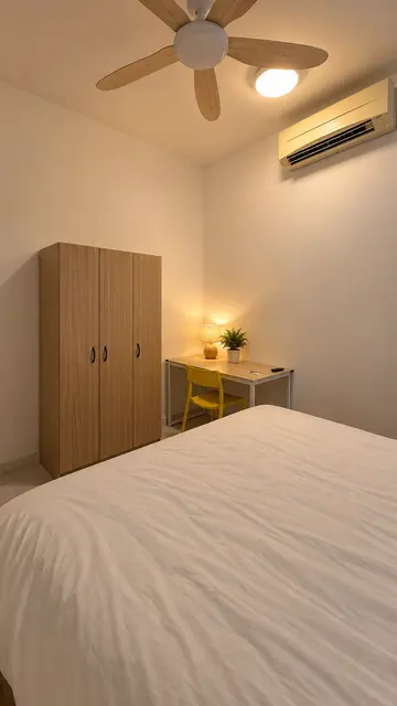Skypod Small Single Room thumbnail 2