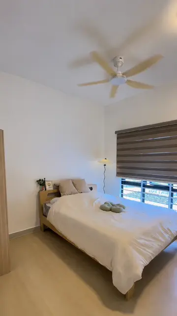 Edusphere Medium Room thumbnail 2