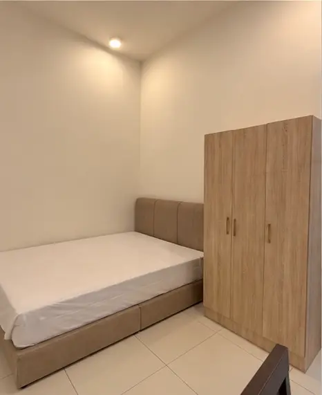 Skypod Partitioned Medium Room thumbnail 3